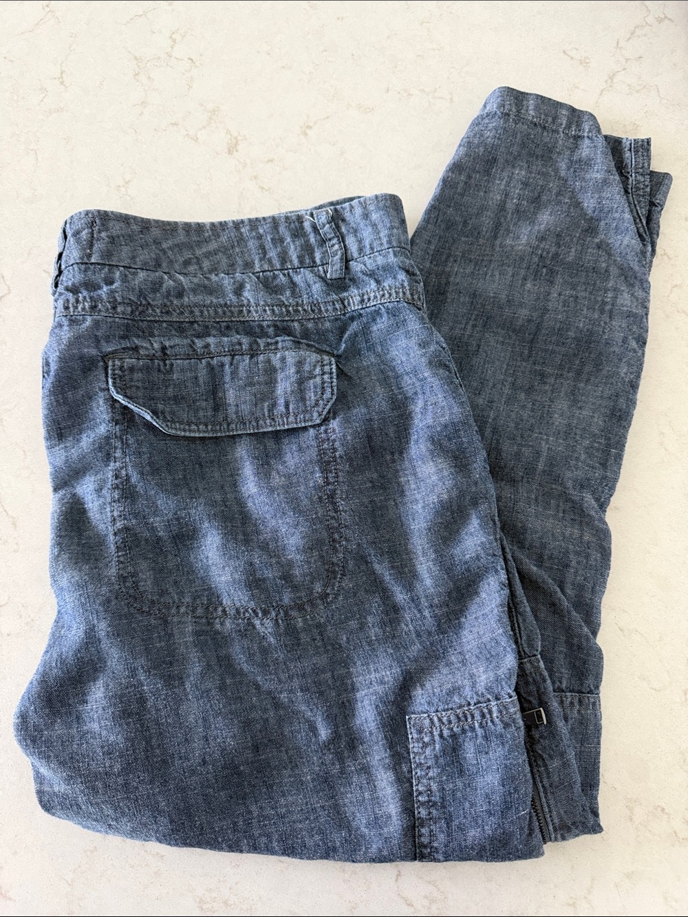 Vince Chambray-Style Pants in Heathered Blue